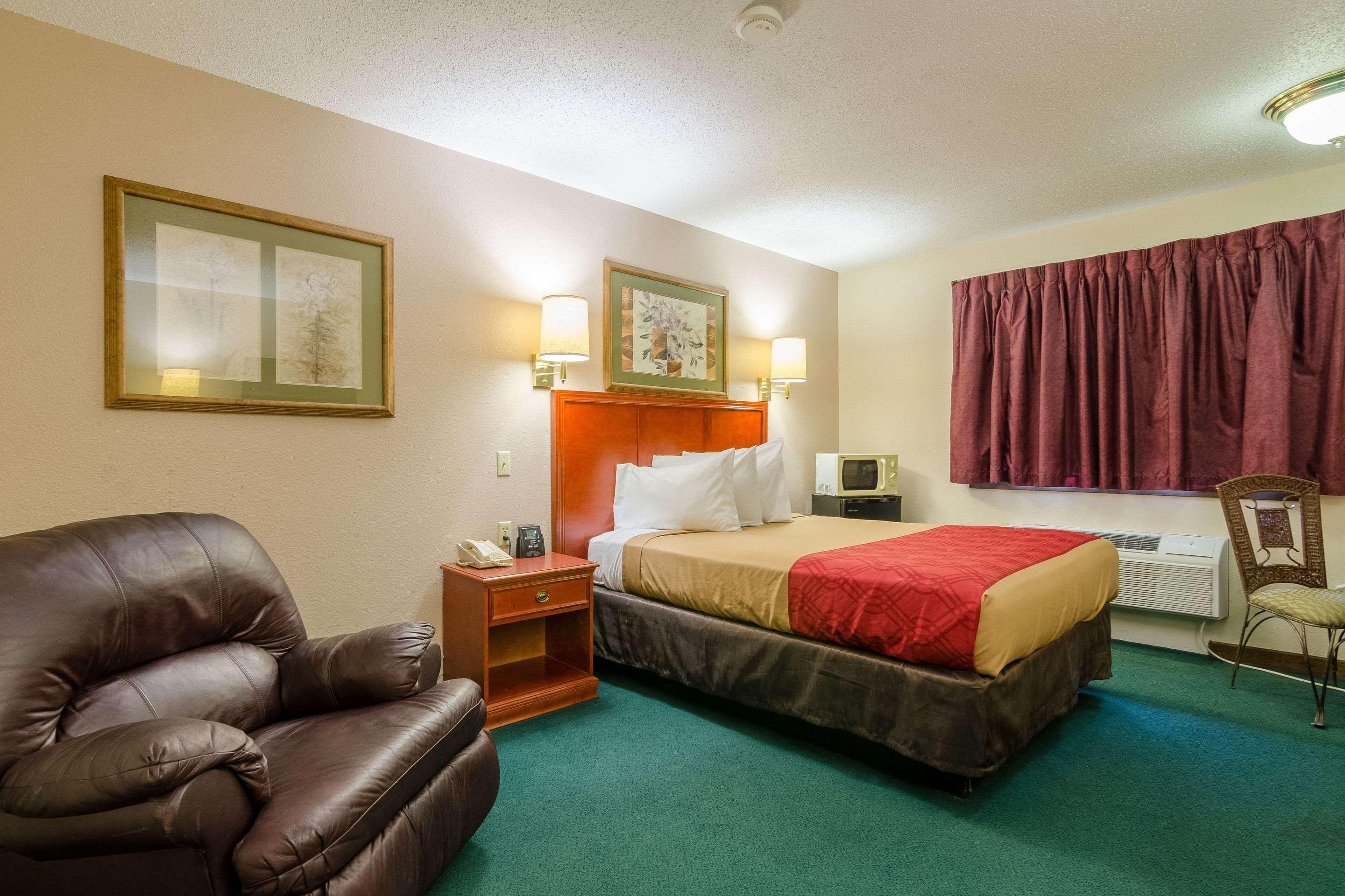 Rodeway Inn Mitchell Kültér fotó
