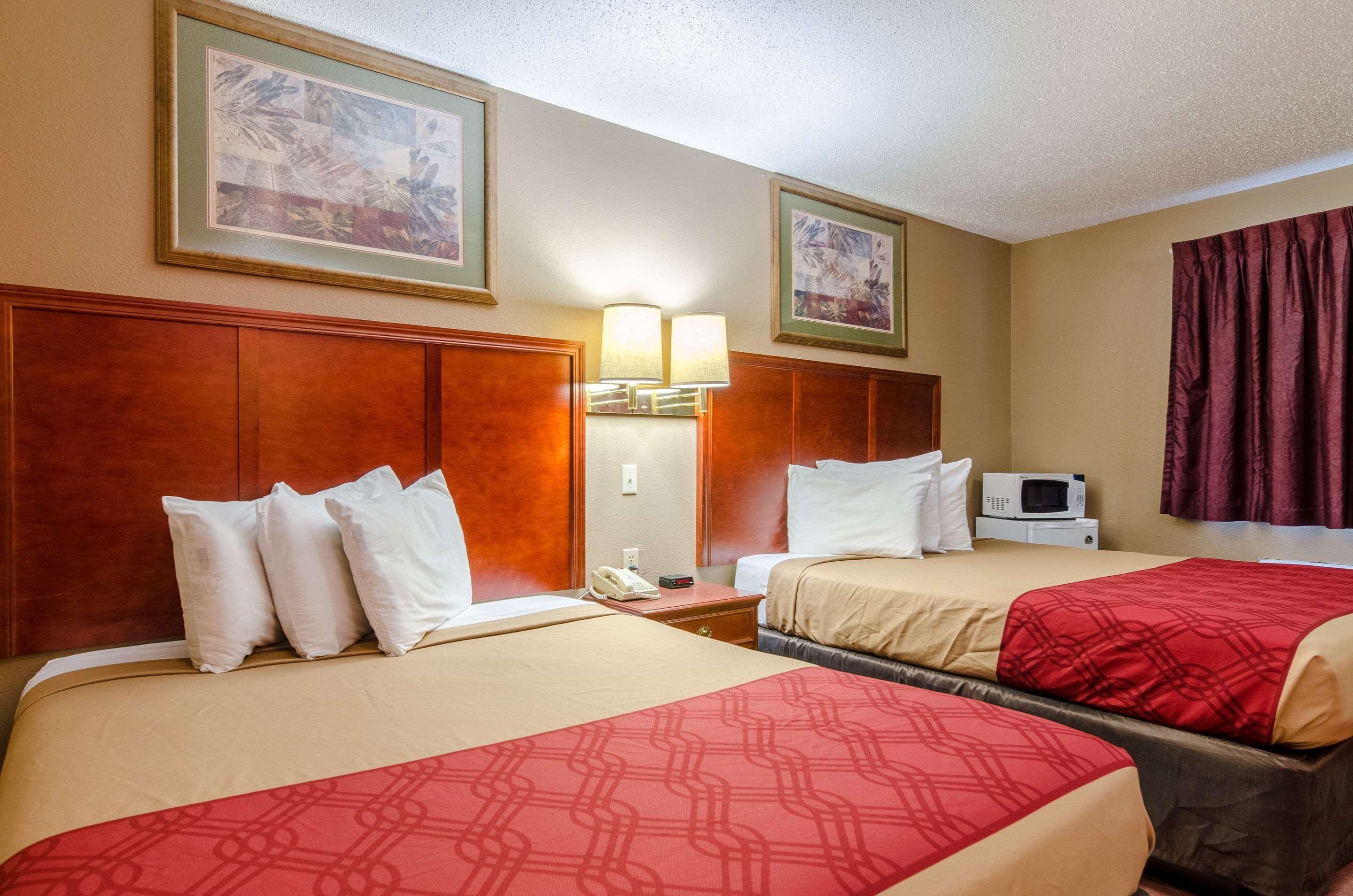 Rodeway Inn Mitchell Kültér fotó
