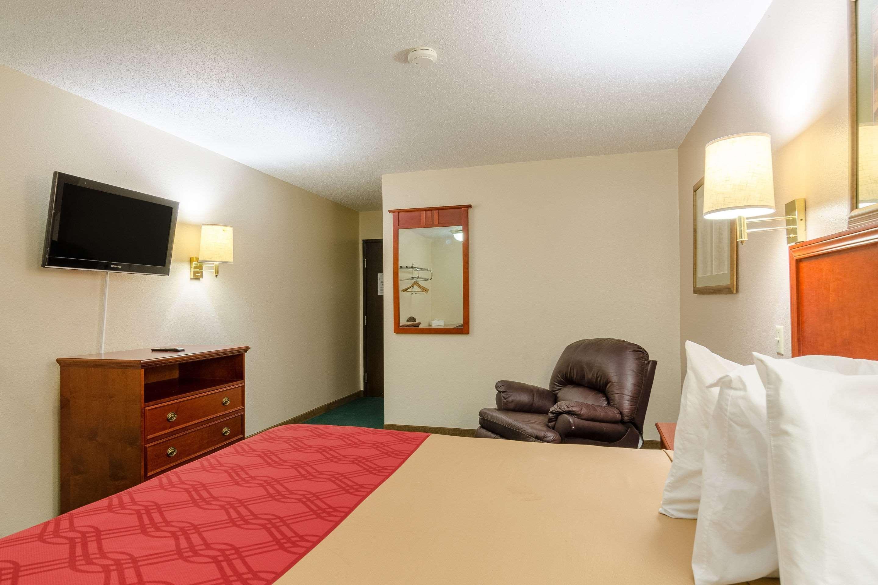 Rodeway Inn Mitchell Kültér fotó