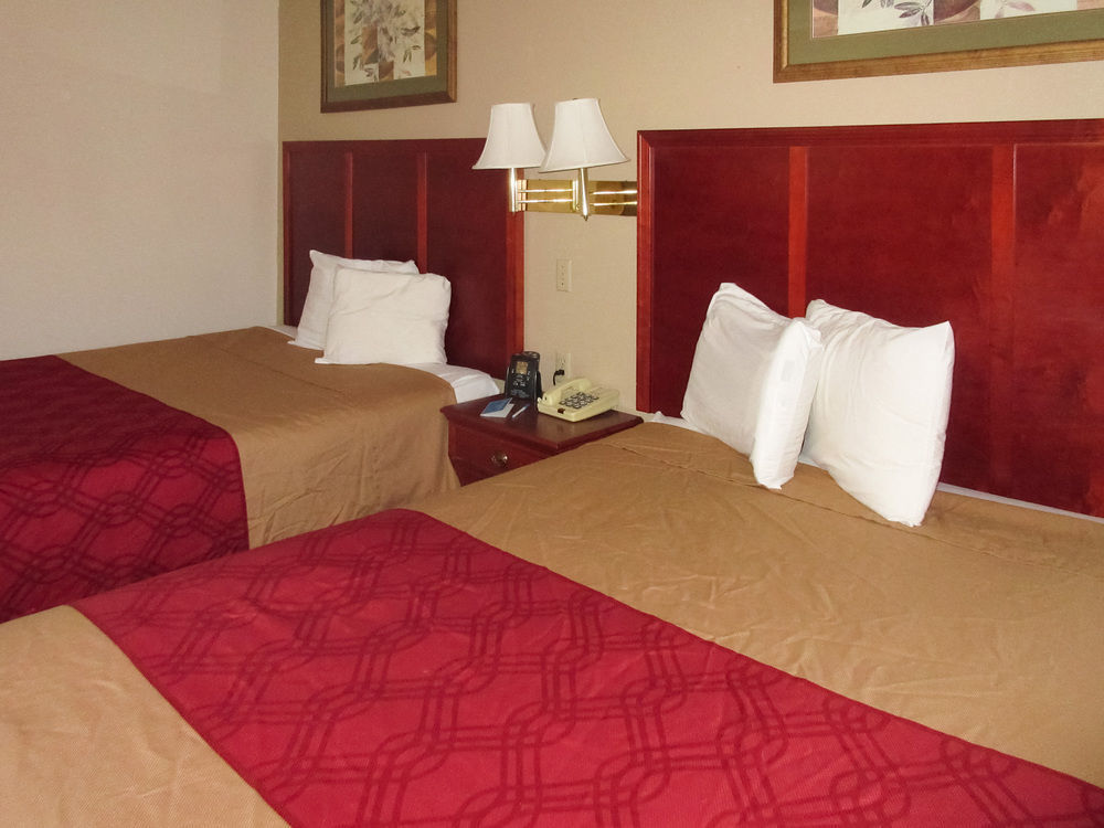 Rodeway Inn Mitchell Kültér fotó